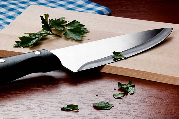 Wie ein Rollschleifer für Messer die Pflege hochwertiger Küchenmesser erleichtert