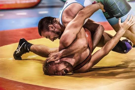 WWE News zu RAW SmackDown und den wichtigsten Entwicklungen im Wrestling